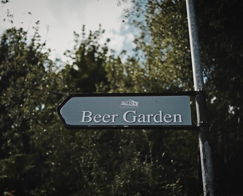 Beer garden sing