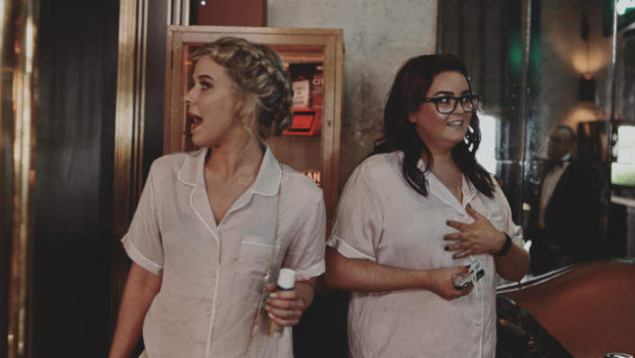 bridesmaids in pigamas
