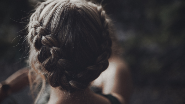 bridesmaid hair style