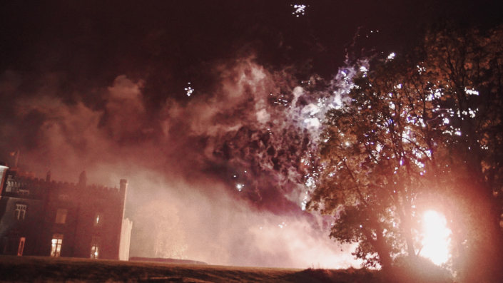 fire works wit castle in background.