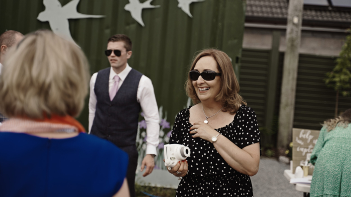 instant pictures on wedding
