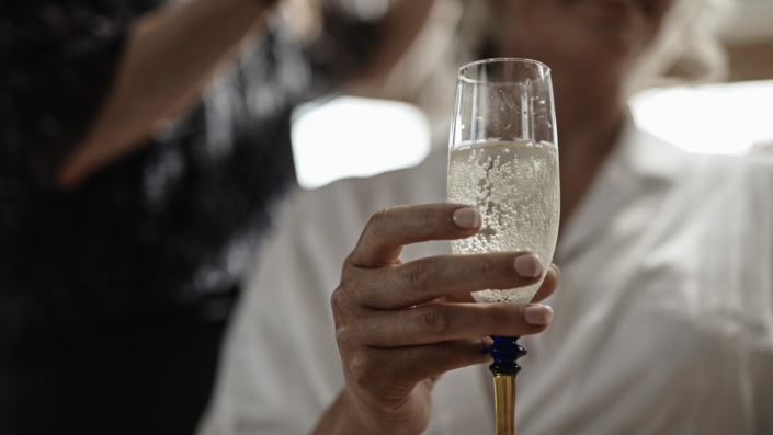 prosecco on wedding day