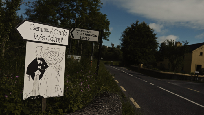 sign to wedding