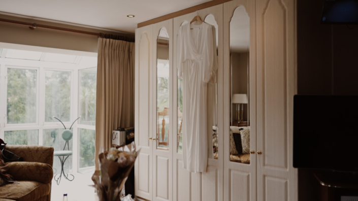wedding dress