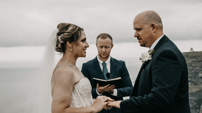 exchanging wedding wows