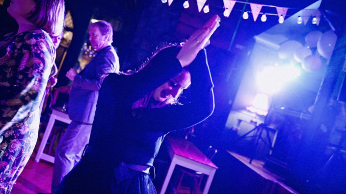 Dancing on wedding