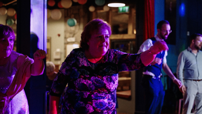 Dancing on wedding